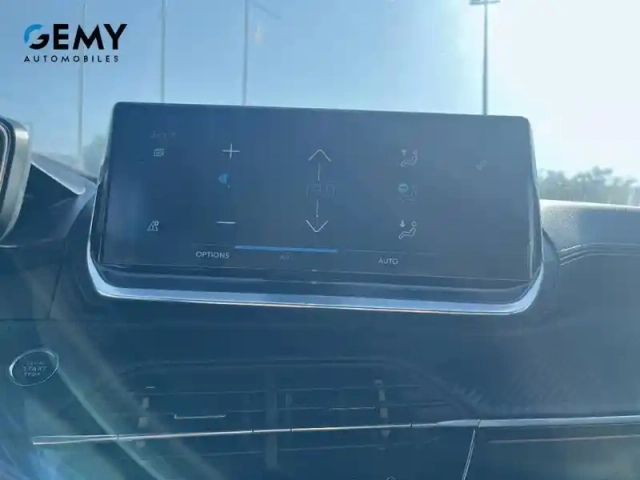 Peugeot 208 puretech 100 s&amp;s bvm6 — photo 14