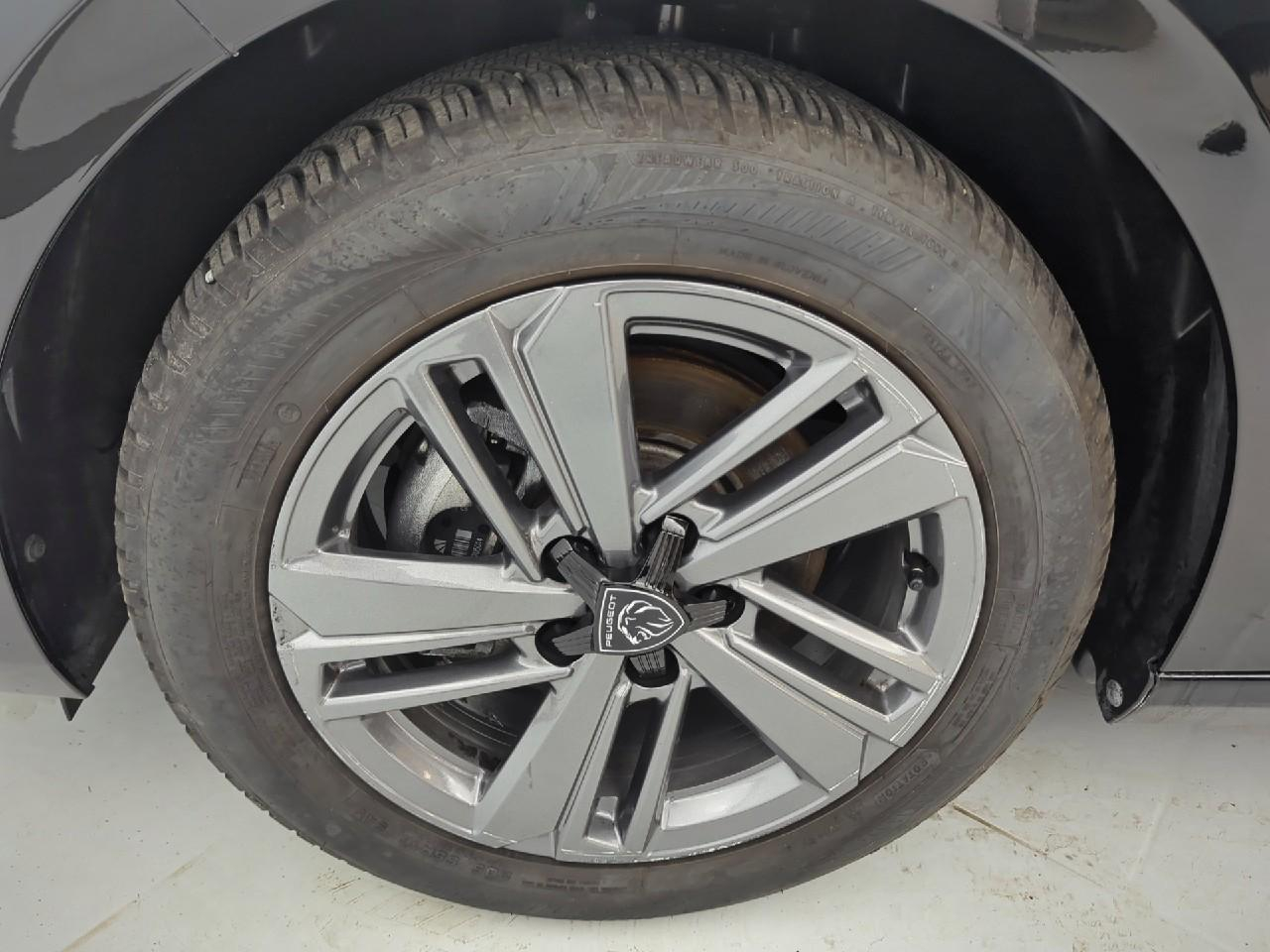 Peugeot 308 puretech 130ch s&s bvm6 allure — photo 11