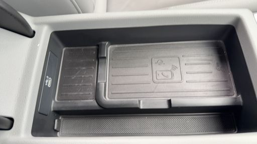Audi A4 Avant 40 2.0 TDi Mild hybrid S Tronic7 204 Quattro - Avus – 2021 – 140273 km – Hybride diesel – Boîte Automatique — photo 4