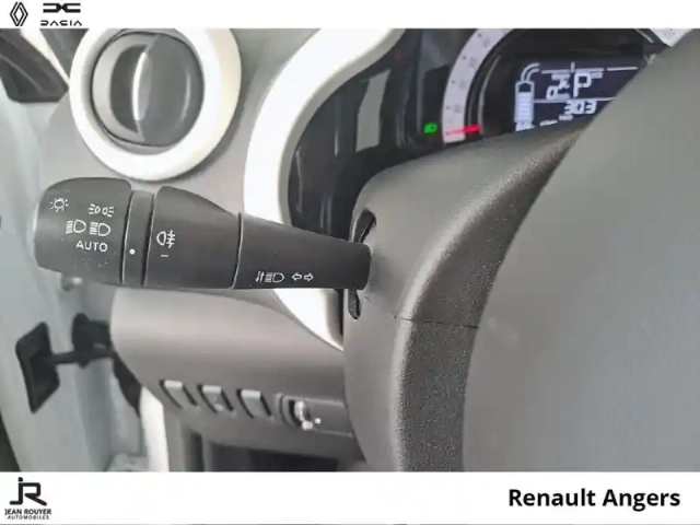 Renault Twingo e-tech electric equilibre r80 achat intégral — photo 15