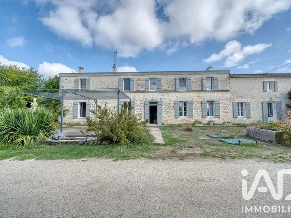 Demeure 10 pièces 297 m²