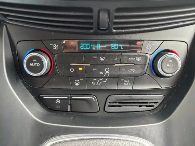 Ford Kuga 1.5 tdci 120ch stop&amp;start titanium 4x2 — photo 5