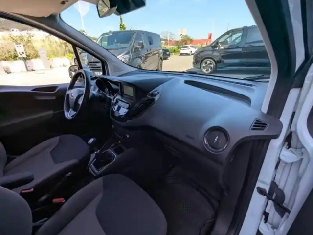 Ford Tourneo Courier 1.5 tdci 100ch titanium — photo 15