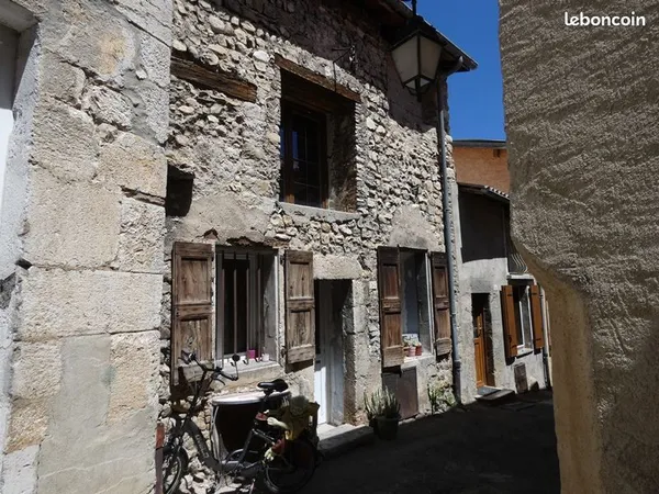 Maison de village 3 pièces 101 m²