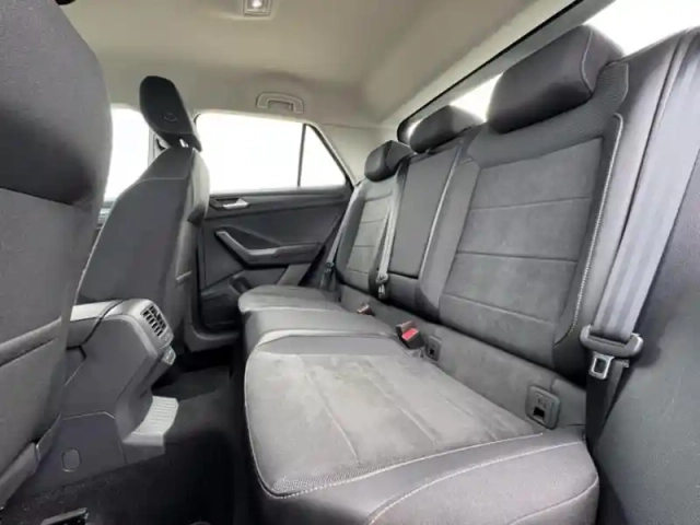 Volkswagen T-Roc 1.5 tsi evo 150ch style dsg7 — photo 34