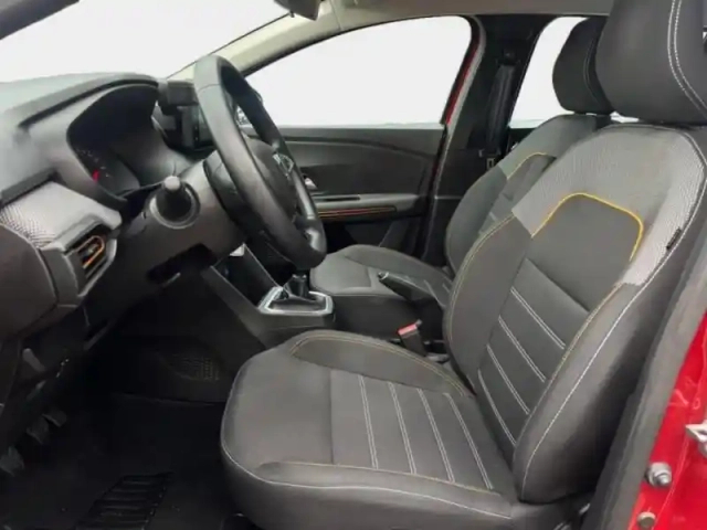 Dacia Sandero 1.0 tce 90ch stepway confort -22 — photo 14