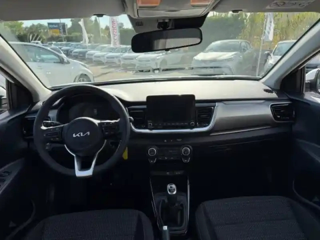 Kia Stonic 1.0 t-gdi 100ch active — photo 10