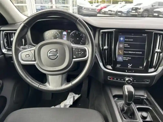 Volvo V60 d3 150ch adblue business — photo 13