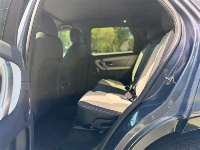 Land Rover Discovery Sport p270e phev awd bva — photo 8
