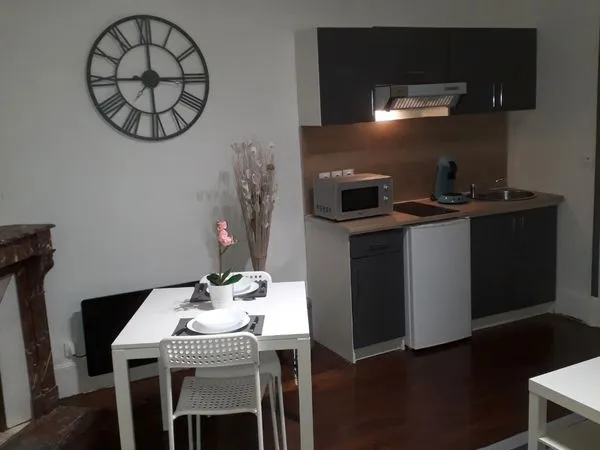 Studio hyper centré