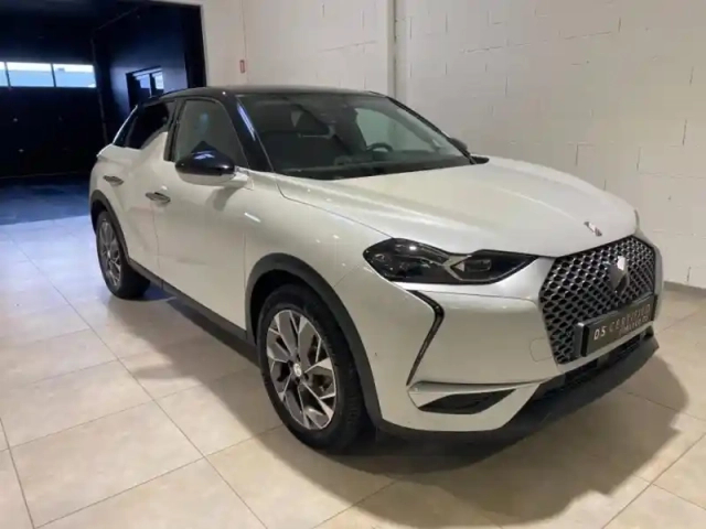Ds Ds 3 crossback e-tense grand chic 4cv — photo 3