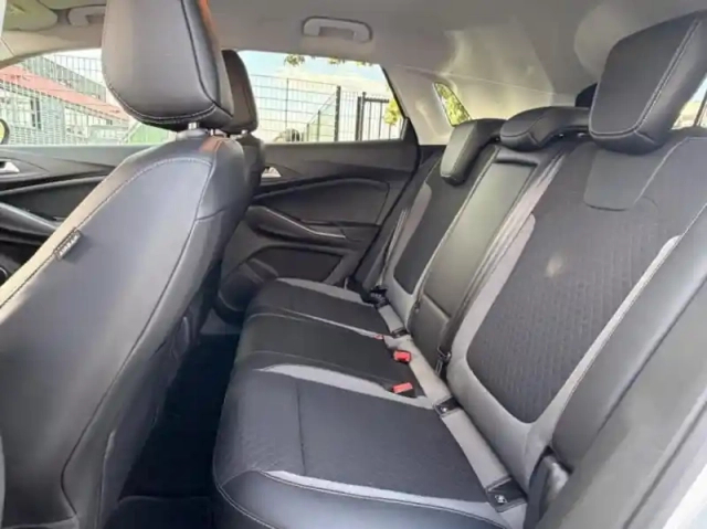 Opel Grandland X 1.2 turbo 130ch elite bva8 109g — photo 13