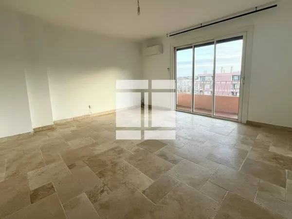 Appartement 4 pièces 81 m²
