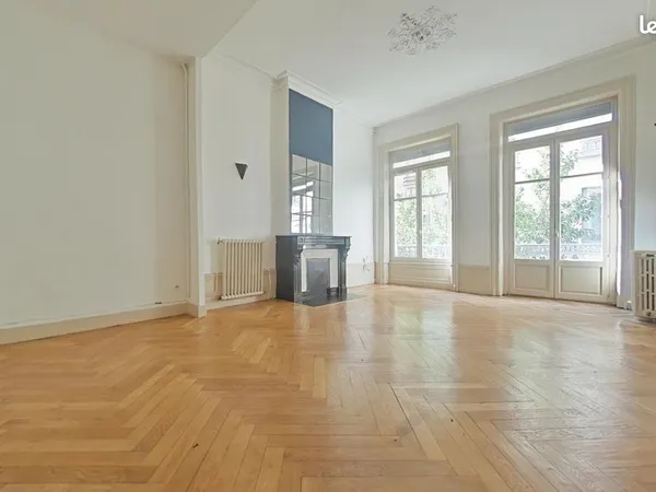 Appartement 4 pièces 92 m²