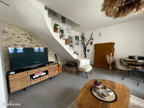 Maison de 3 pièces AVEC TERRASSE ET PARKING sur Malakoff