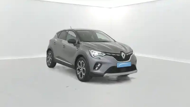Renault Captur e-tech 145 - 21 — photo 8