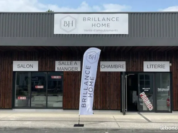 Local commercial 350 m² MERIGNAC