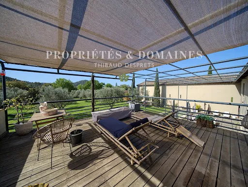 Maison 200 m²