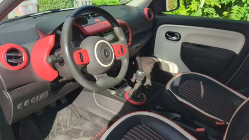 Renault Twingo 0.9 TCe 95 - Le Coq Sportif – 2019 – 58351 km – Essence – Boîte Manuelle — photo 18