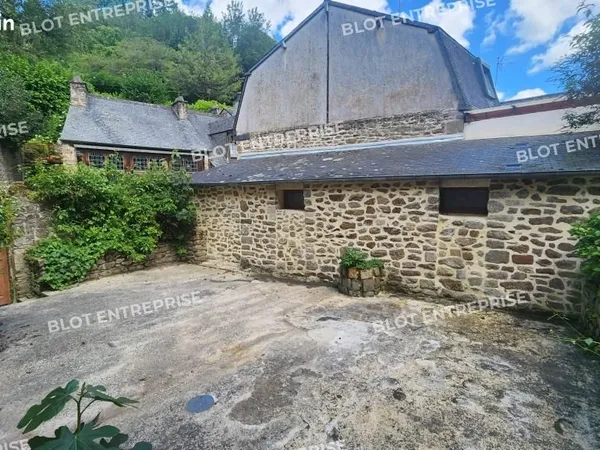 Local commercial 178 m²