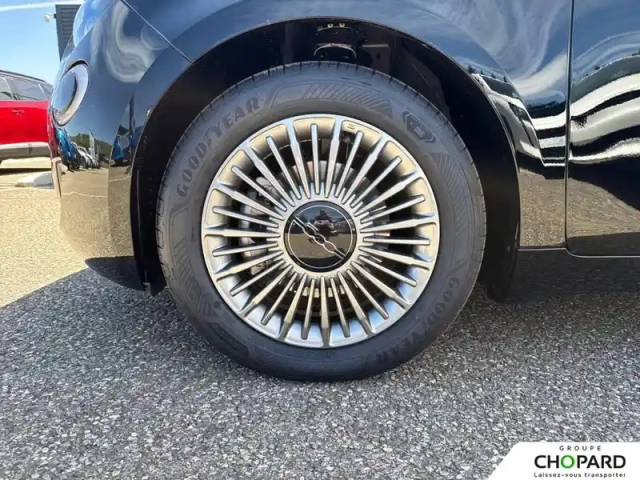 Fiat 500 c e 118 ch — photo 23
