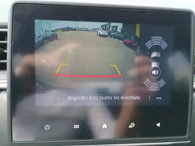 Renault Captur e-tech plug-in 160 - 21 — photo 11