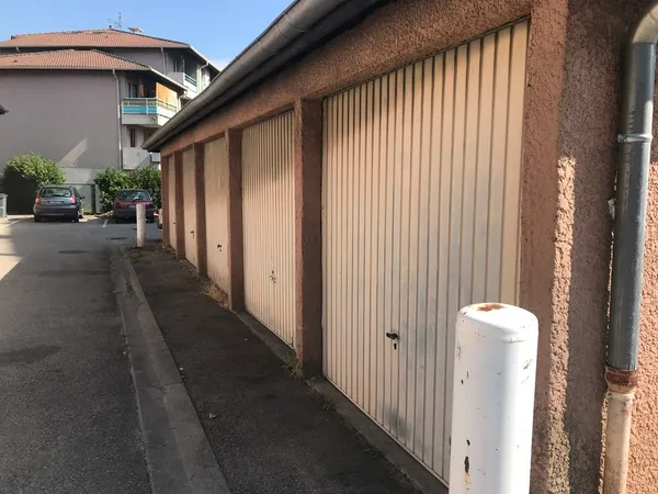 Garage pt de claix