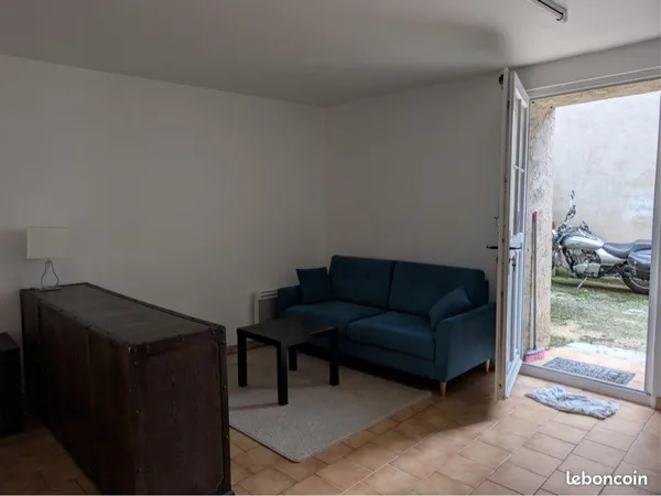 Studio à louer à Mezieres sur seine