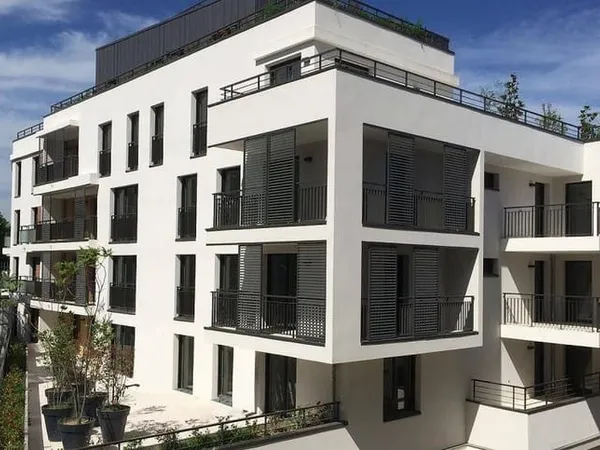 Parking 24 m²