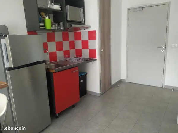 Loue studio meublé Juvignac