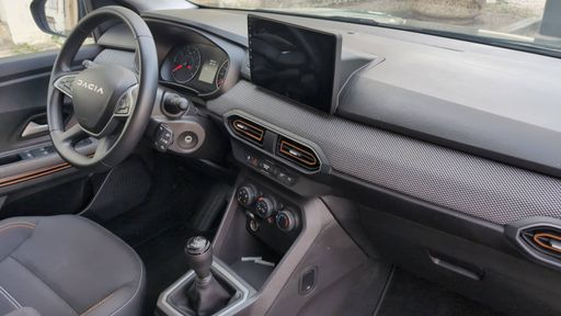 Dacia Sandero 1.0 TCe 100 ECO-G - Stepway Expression + – 2023 – 50626 km – Bicarburation essence GPL – Boîte Manuelle — photo 10