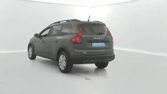 Dacia Jogger eco-g 100 5 places — photo 12