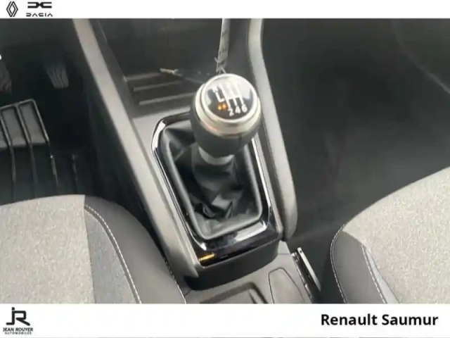 Renault Clio 1.5 dci 100ch evolution - 25 — photo 5