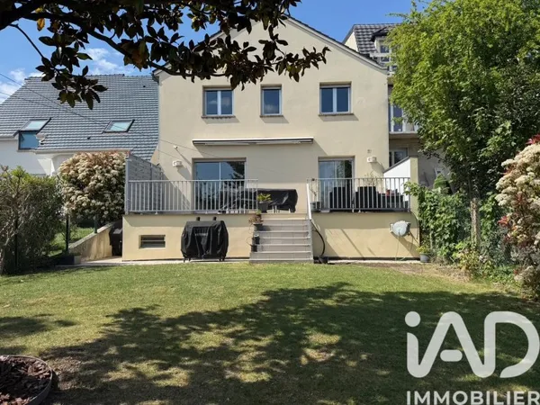 Maison 7 pièces 148 m²