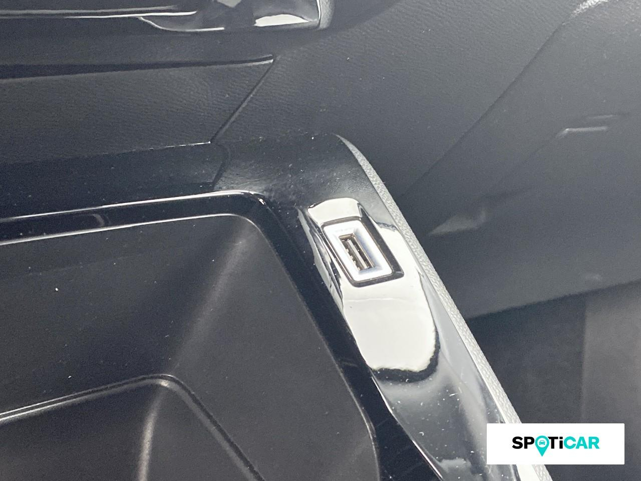 Peugeot 2008 1.2 puretech 100ch s&s style — photo 18