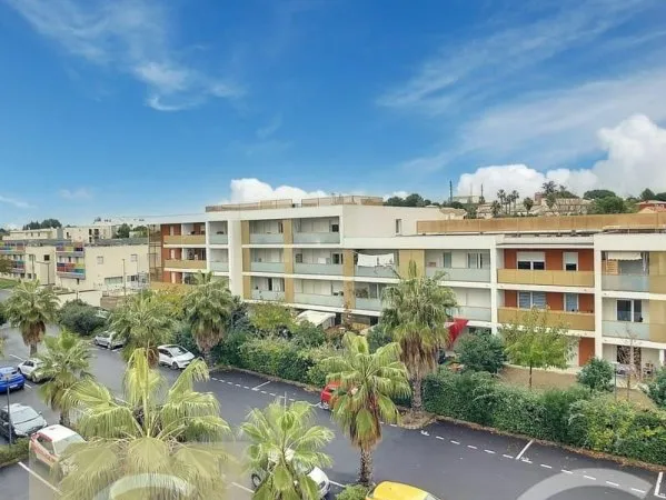 Parking 16 m²