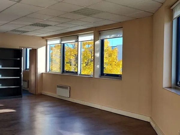 Plateau de Bureaux à vendre sur SAINT-GREGOIRE (35)