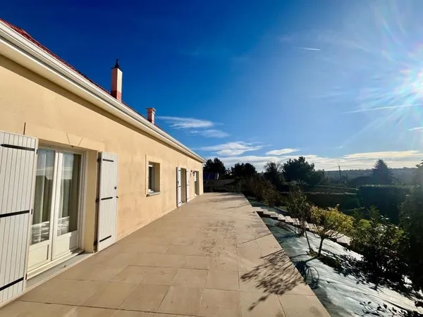 LANDOUGE - Maison 120 m² avec grand jardin