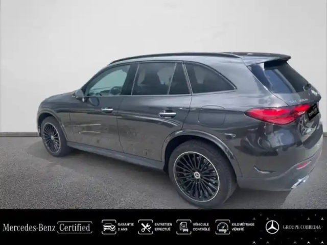 Mercedes Glc 300 de hybrid 333ch amg line + 4matic 9g-tronic — photo 3