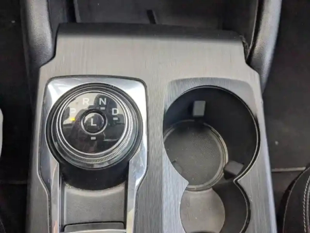 Ford Focus active 2.0 ecoblue 150ch active vignale bva — photo 7