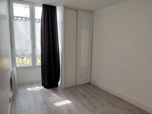 Appartement 1 pièce 13 m²