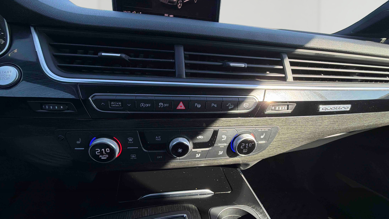 Audi Q7 3.0 V6 TDI Clean Diesel 218 Tiptronic 8 Quattro 7pl — photo 11