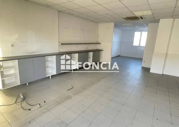 Local commercial 45 m²