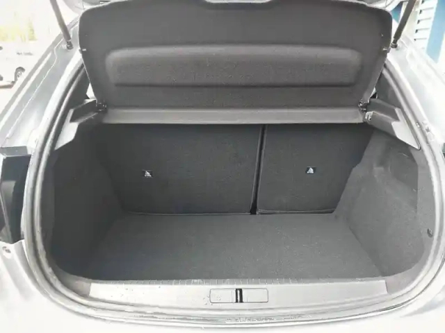 Peugeot 208 puretech 75 s&amp;s bvm5 — photo 26