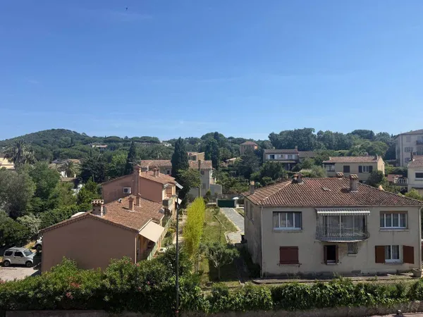 Appartement 4 pièces 96 m²