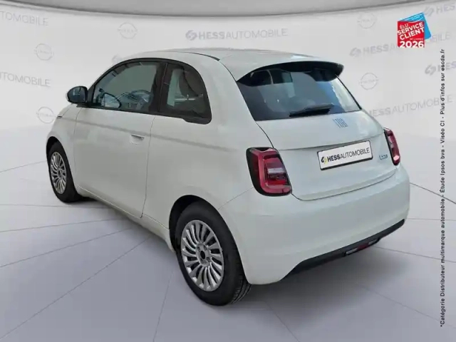 Fiat 500 e 95ch action — photo 8