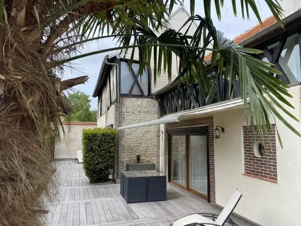 Maison 5 pièces 175 m²