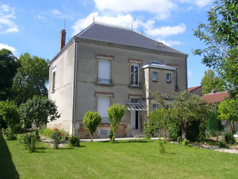 Photo 2