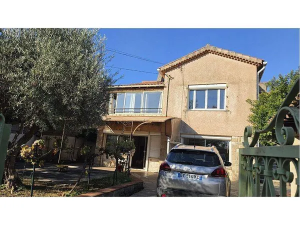 Villa 7 pièces 175 m²