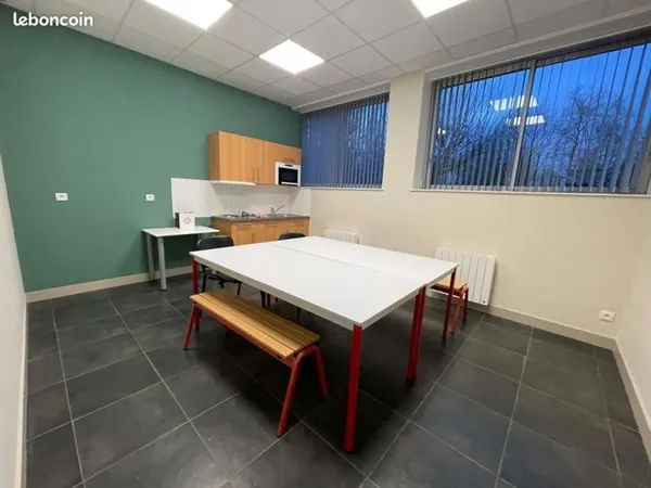 Bureau 35 m²